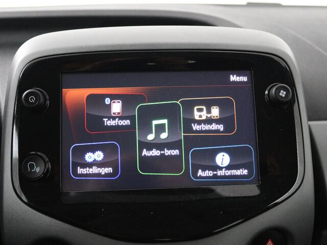 Toyota AYGO 1.0 VVT-i x-play