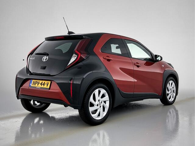 Toyota AYGO X 1.0 VVT-i S-CVT first