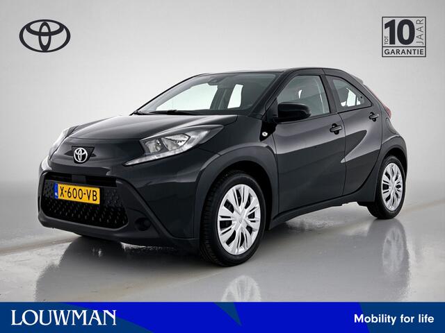 Toyota AYGO X 1.0 VVT-i S-CVT Play Go