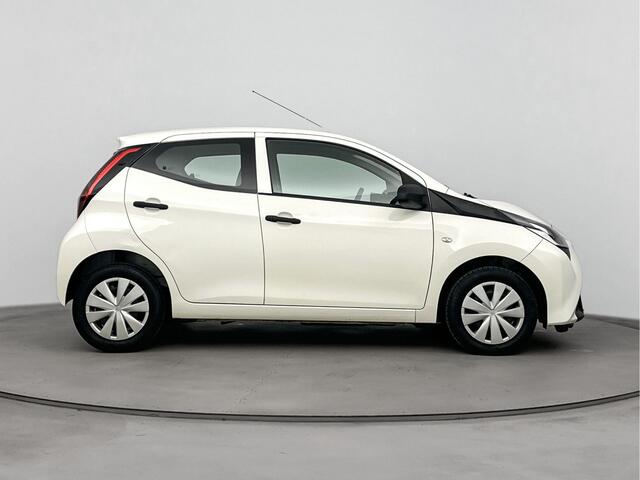 Toyota AYGO 1.0 VVT-i x-fun