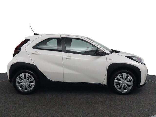 Toyota AYGO X 1.0 VVT-i MT Play | Eerste Eigenaar | Adaptieve Cruise Control | Achteruitrijcamera | Apple Carplay | Android Auto |