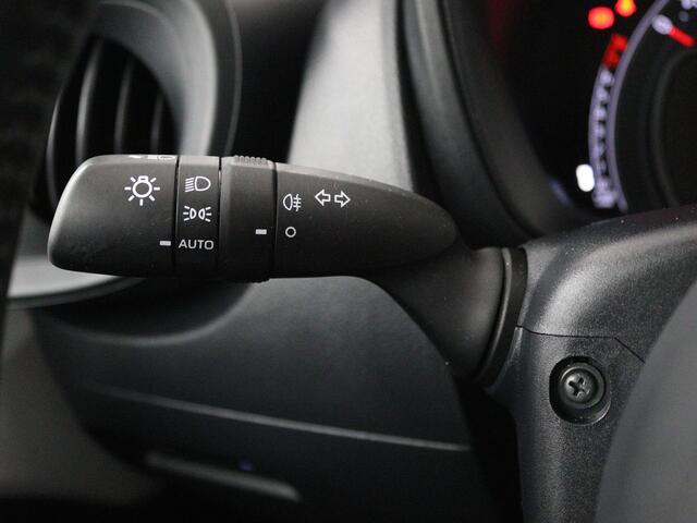 Toyota AYGO X 1.0 VVT-i MT Play