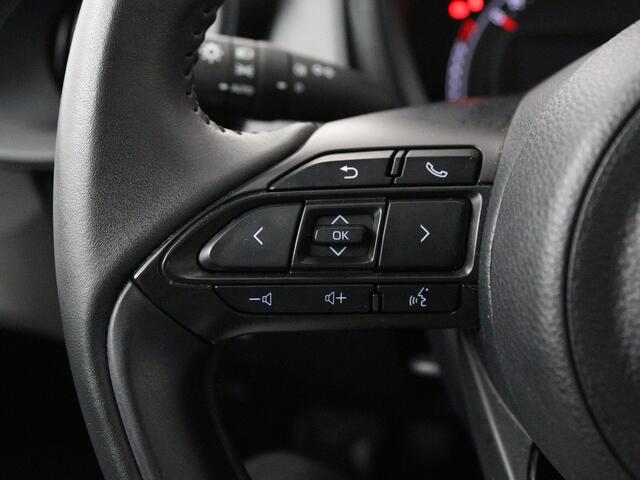 Toyota AYGO X 1.0 VVT-i MT Play