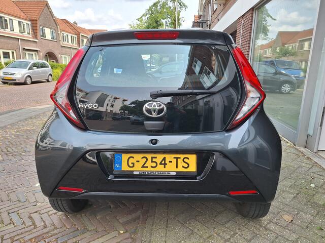 Toyota AYGO 1.0 VVT-i X-Play Limited 5Drs /Navi/Camera/Apple/Android/Airco/garantie