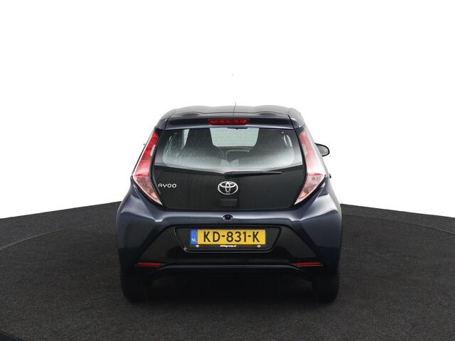 Toyota AYGO 1.0 VVT-i x-play | Parkeercamera | Airco | Bluetooth | 5-Deurs |