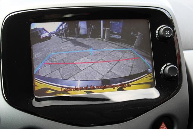 Toyota AYGO 1.0 VVT-i x-play