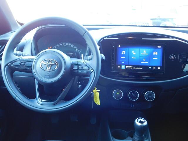 Toyota AYGO X 1.0 VVT-i MT Play | APPLE CARPLAY ANDROID AUTO