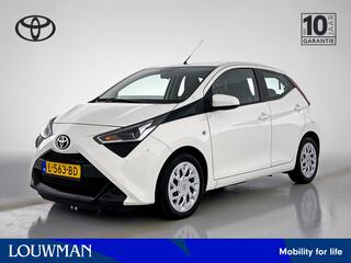 toyota-aygo-1.0-vvt-i-x-play--1e-e