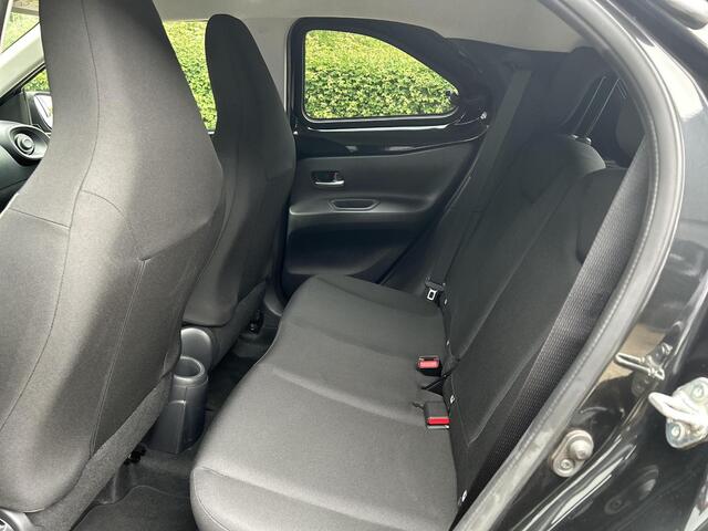 Toyota AYGO X 1.0 VVT-i S-CVT first edition