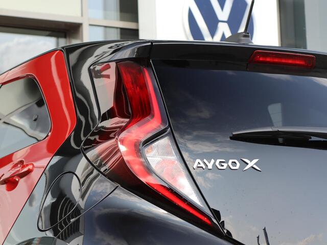 Toyota AYGO X 1.0 VVT-i S-CVT Envy | Navigatie | Camera | LED | Climatronic | Bluetooth | 18'' LM | Adaptive cruise |