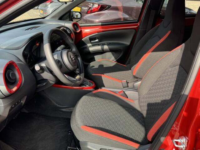 Toyota AYGO X 1.0 VVT-i S-CVT Play Bi-Color