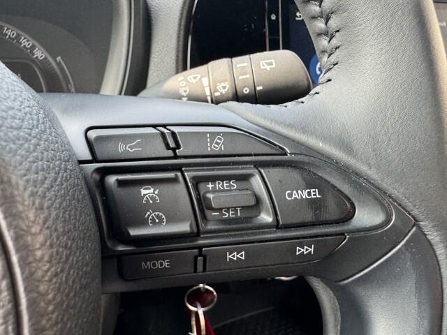 Toyota AYGO X 1.0 VVT-i S-CVT Play Bi-Color
