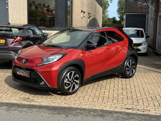 toyota-aygo-x-1.0-vvt-i-s-cvt-play-