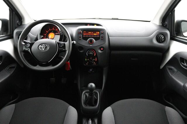 Toyota AYGO 1.0 VVT-i x-fun | Airco | Centrale deurvergrendeling |