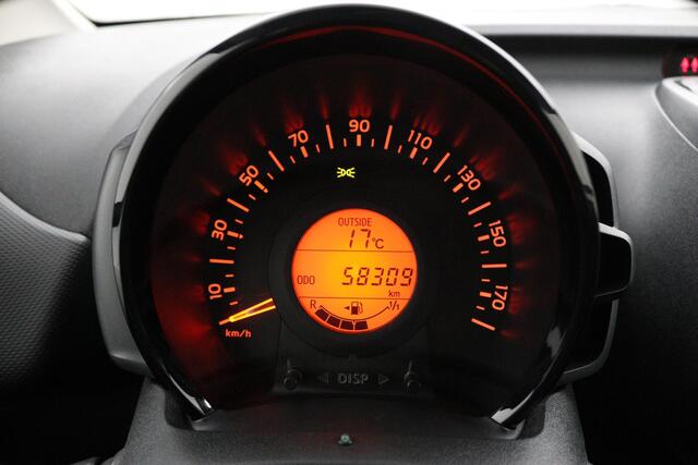 Toyota AYGO 1.0 VVT-i x-fun | Airco | Centrale deurvergrendeling |
