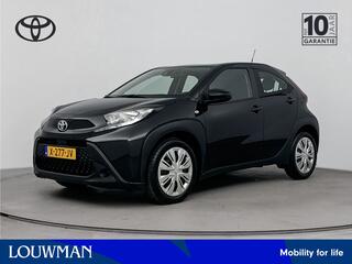 toyota-aygo-x-1.0-vvt-i-s-cvt-play-