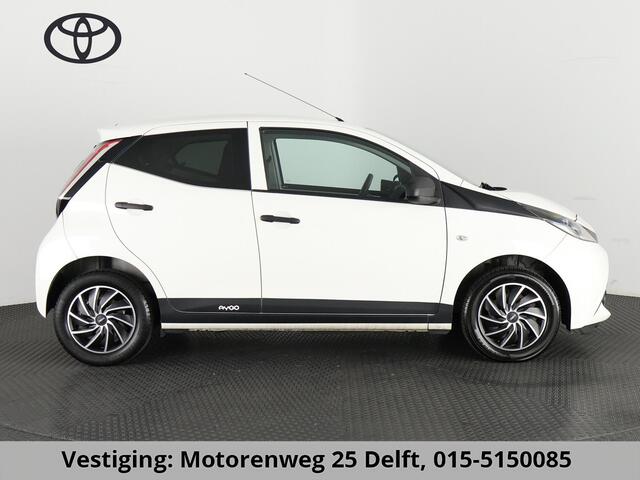 Toyota AYGO 1.0 VVT-i X-FUN STYLE PACK 5-DEURS.ELEKTRISCHE RAMEN.AIRCO.BLUETOOTH.GARANTIE TOT 11-2027