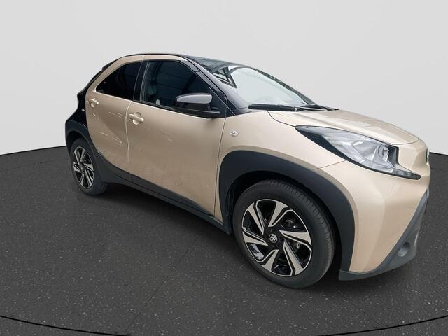 Toyota AYGO X 1.0 VVT-i S-CVT first