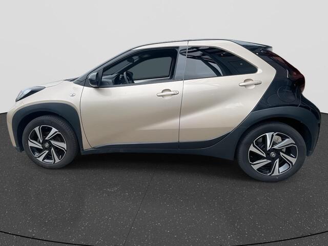 Toyota AYGO X 1.0 VVT-i S-CVT first