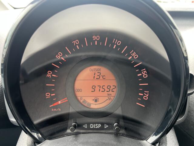 Toyota AYGO 1.0 VVT-i x-fun Airco all-season banden