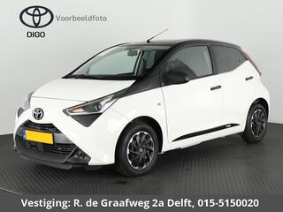 toyota-aygo-1.0-vvt-i-x-play-bi-ton