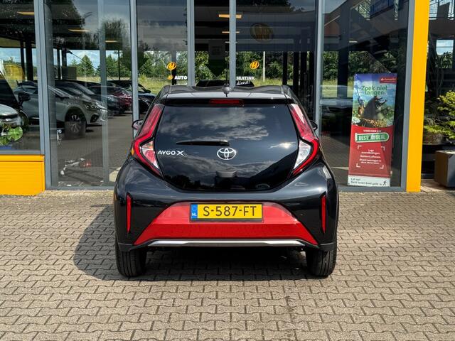Toyota AYGO 1.0 VVT-i S-CVT Envy - camera - navi