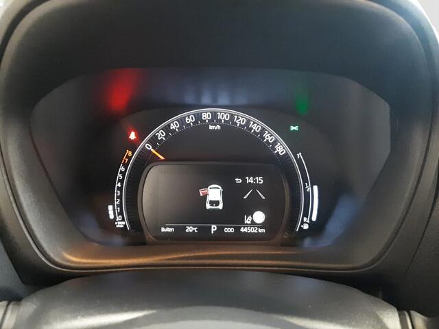 Toyota AYGO X 1.0 VVT-i S-CVT Play | Automaat | Apple Carplay | Android Auto | Auto staat op dak moet nagelopen worden MA 6-6