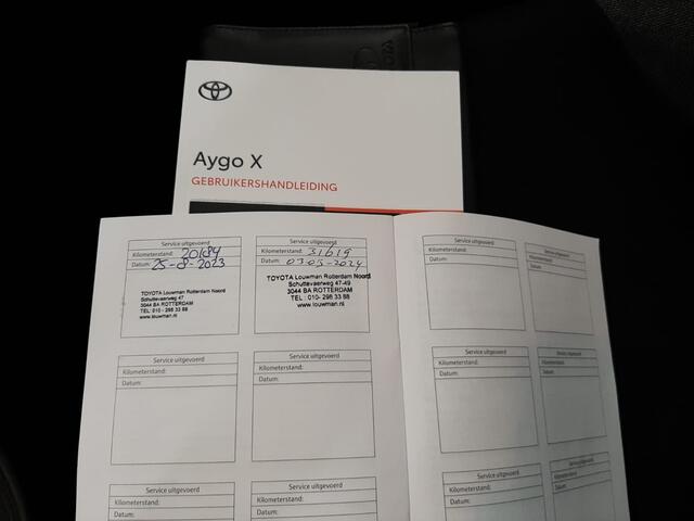 Toyota AYGO X 1.0 VVT-i S-CVT Play | Automaat | Apple Carplay | Android Auto | Auto staat op dak moet nagelopen worden MA 6-6