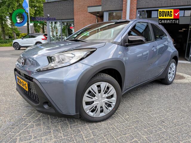 Toyota AYGO X 1.0 VVT-i S-CVT Pulse Climatronic,Keyless,