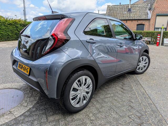 Toyota AYGO X 1.0 VVT-i S-CVT Pulse Climatronic,Keyless,