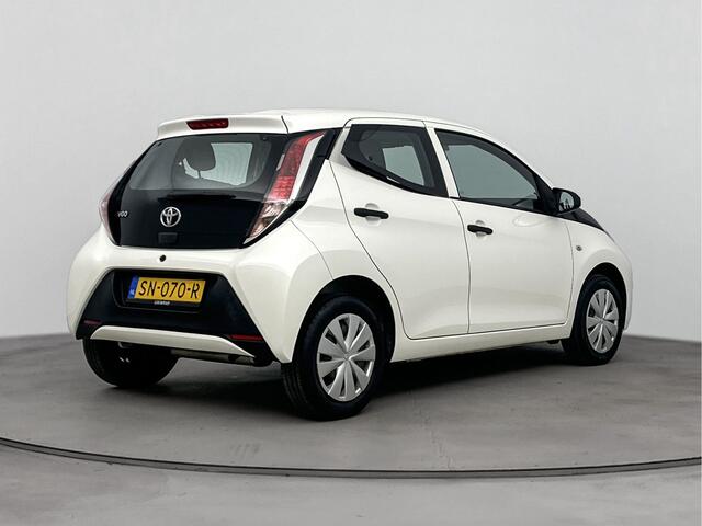 Toyota AYGO 1.0 VVT-i x-fun | 5-Drs | Airco | Bluetooth | NL-Auto |