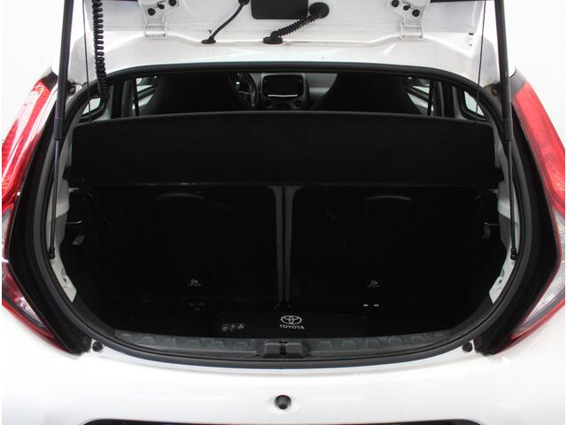 Toyota AYGO 1.0 VVT-i x-play | AIRCO | CAMERA | CARPLAY | LED | BLUETOOTH | CDV