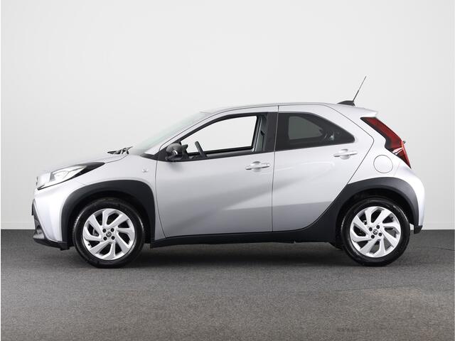 Toyota AYGO X 1.0 VVT-i MT Pulse Limited | Voorstoelen verwarmd | Parkeercamera | Apple Carplay /- Android Auto |