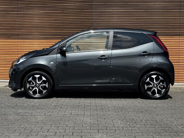 Toyota AYGO 1.0 VVT-i x-joy Camera / Clima / Lm velgen