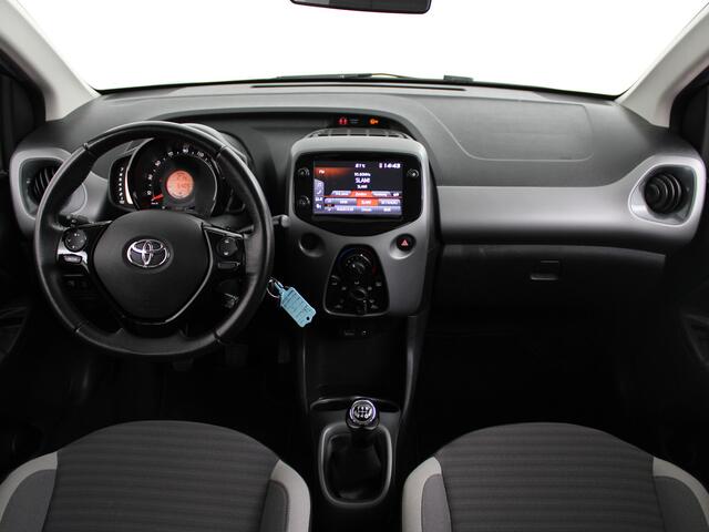 Toyota AYGO 1.0 VVT-i x-play | Airco | Achteruitrijcamera | Carplay |