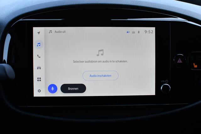 Toyota AYGO X 1.0 VVT-i S-CVT Premium Automaat 72pk | Keyless | JBL-audio | Cloud Navigatie | LED-koplampen | NL-auto |
