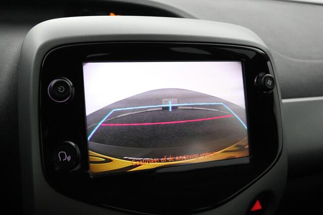 Toyota AYGO 1.0 VVT-i x-cite | Apple carplay - Android auto | Airco | Lichtmetalen velgen |