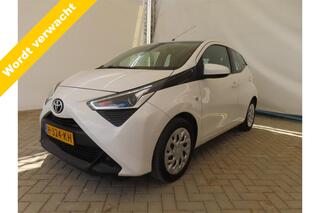 toyota-aygo-1.0-vvt-i-x-play,-camer