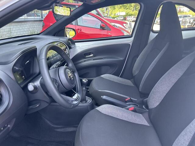Toyota AYGO X 1.0 VVT-i MT Play