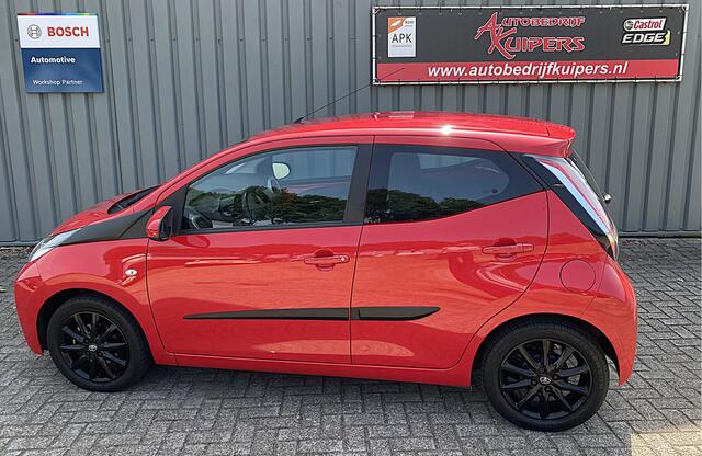 Toyota AYGO 1.0 VVT-i x-play Lm.Velgen.Camera.Airco.Electr.pakket.Apple carplay