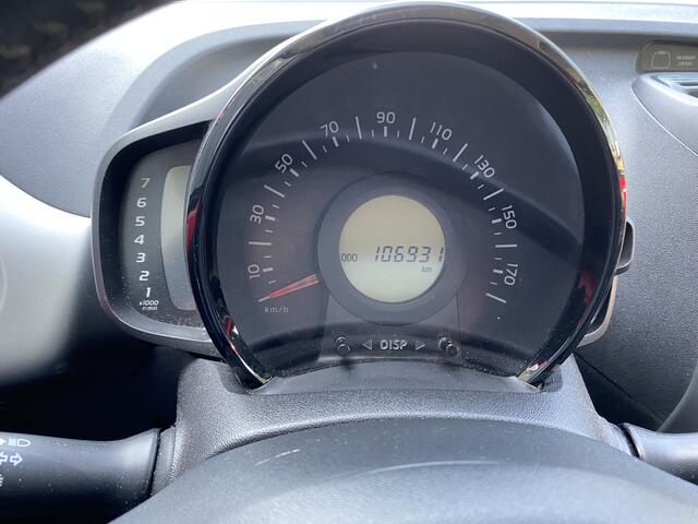 Toyota AYGO 1.0 VVT-i x-play Lm.Velgen.Camera.Airco.Electr.pakket.Apple carplay