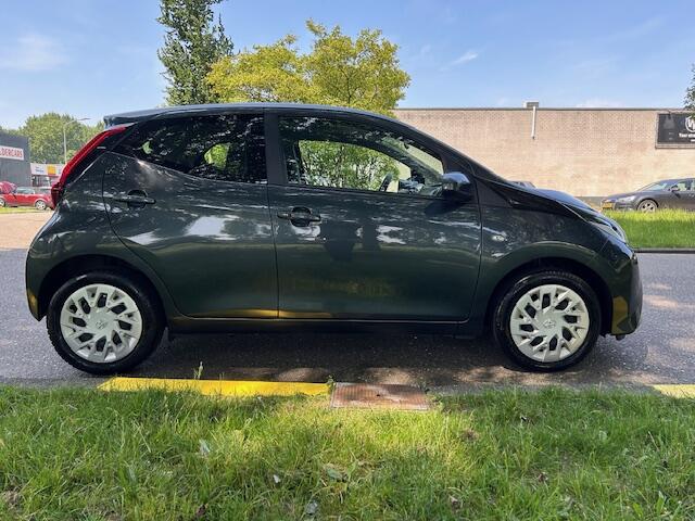 Toyota AYGO 1.0 VVT-i x-play limited Carplay Keyless