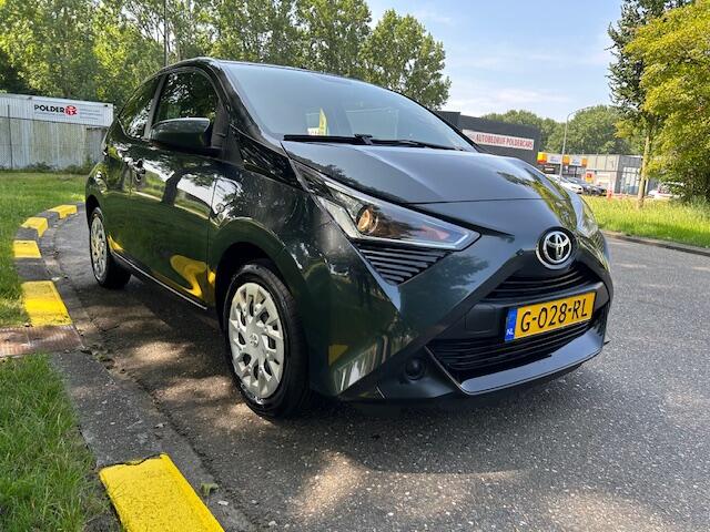 Toyota AYGO 1.0 VVT-i x-play limited Carplay Keyless