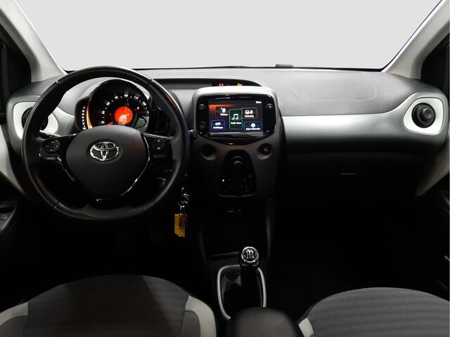 Toyota AYGO 1.0 VVT-i x-play | Airco | Camera |