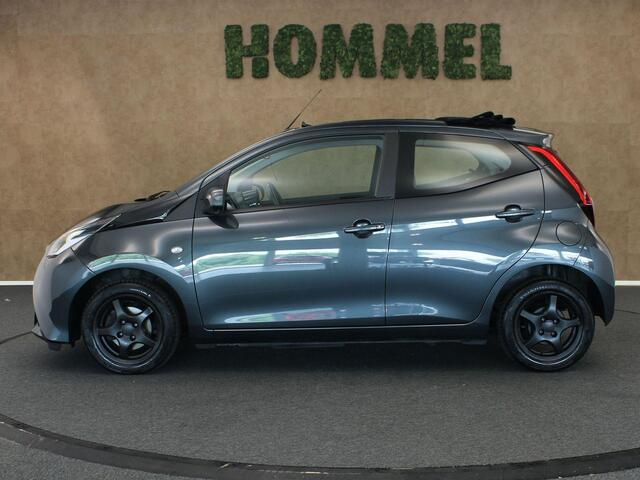 Toyota AYGO 1.0 VVT-i x-play limited - ORIGINEEL NEDERLANDSE AUTO - CARBIO - APPLE CARPLAY/ ANDROID AUTO - DAB RADIO - AIRCO - ACHTERUITRIJ CAMERA