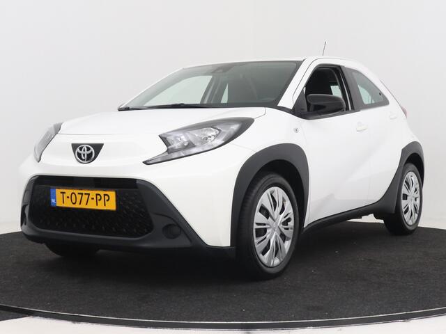 Toyota AYGO X 1.0 VVT-i MT Play