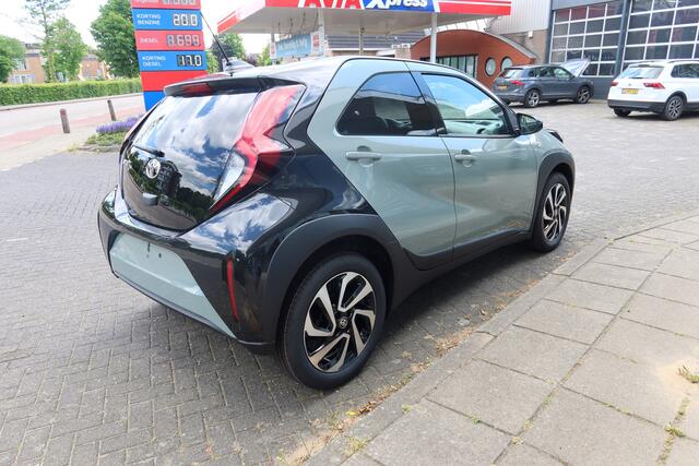 Toyota AYGO X Toyota Aygo X 1.0 VVT-i MT Pulse -NIEUW-
