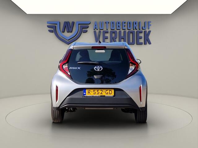 Toyota AYGO 1.0 VVT-i MT Play NL Auto - Carplay - BTW Auto