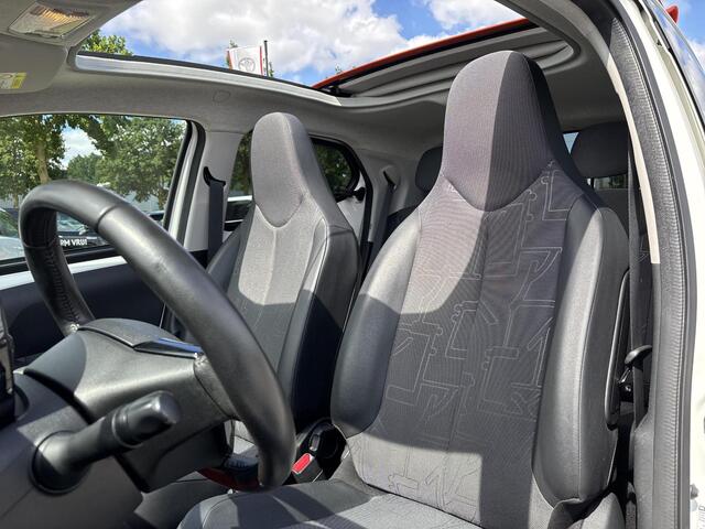 Toyota AYGO 1.0 VVT-i x-cite