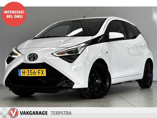 Toyota AYGO 1.0 VVT-i x-play limited/ Apple+Android/ LED Dagrijverl./ Camera/ Airco/ Bluetooth/ Multi.LEDER.Stuur/ Elek.Pakket/ Isofix/ C.V.Afstand.